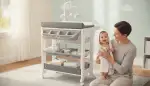 Sicher Baden: Babybadewanne an der Wickelkommode