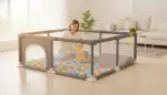 Sichere Spieloase: Metall-Laufgitter für Ihr Baby