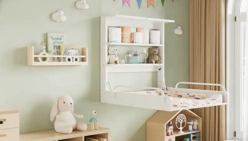 Wandwickeltisch klappbar: Raumwunder für Babys